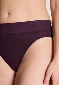 Calida MIT SOFTBUND HIGH WAIST - Slip - dark violet
