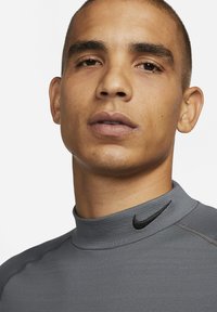 Nike Performance WARM  MOCK - Longsleeve - iron grey/black