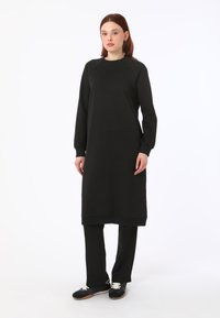 Modanisa BENIN - Pantalones deportivos - black