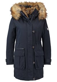 Parka d'hiver bleu marine avec fermeture à boutons et fermeture éclair, deux poches à rabat à l'avant, poche zippée sur la manche et capuche doublée de fourrure.