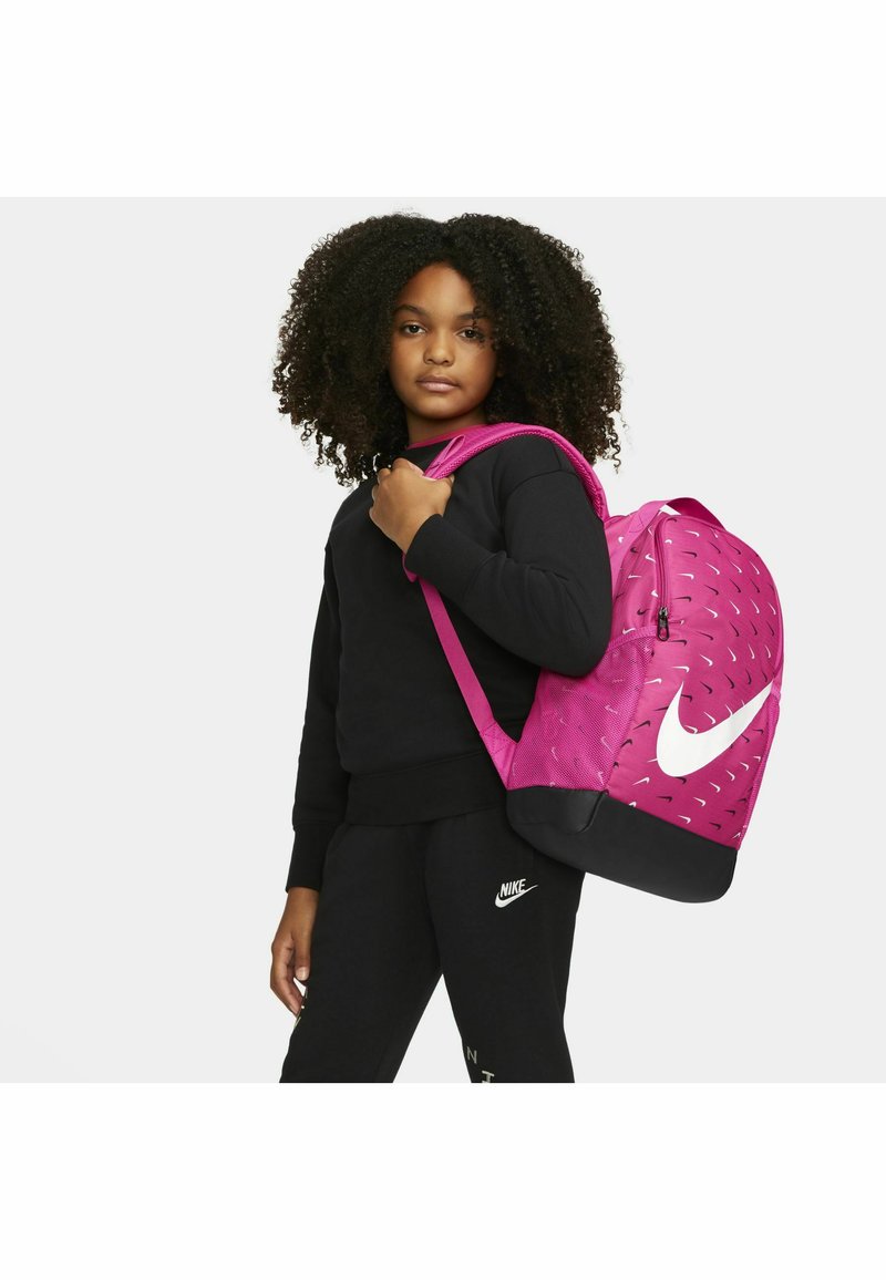 Kinder Sportbekleidung | Nike Performance BRASILIA Tourenrucksack active pink active pink white/pink - HR62028 Kinder Sportbekleidung | Nike Performance BRASILIA Tourenrucksack active pink active pink white/pink - HR62028