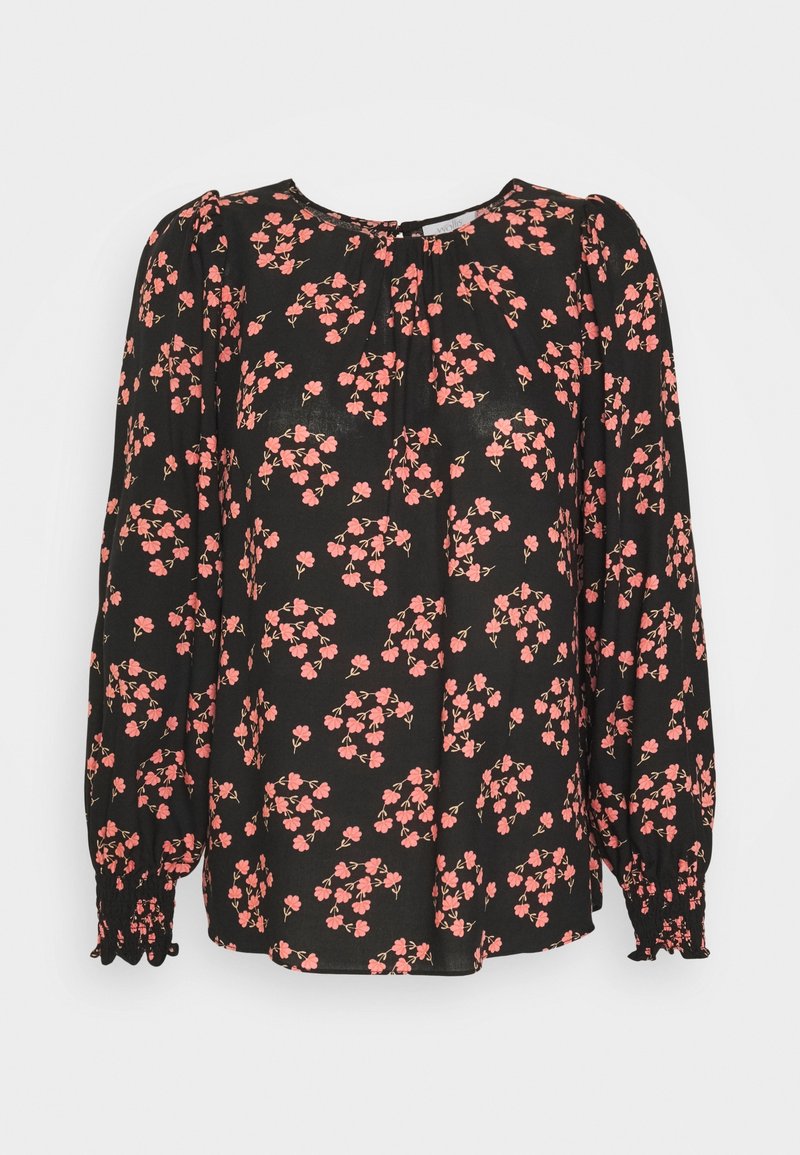 Blusa nera con maniche lunghe, presenta un motivo floreale in rosa, scollatura arricciata e polsini elastici. Tessuto leggero con una vestibilità comoda.