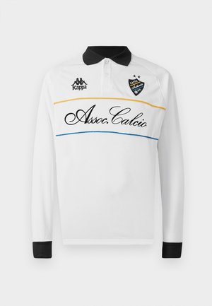 Weißes Langarm-Polohemd mit schwarzem Kragen und Manschetten. Bietet ein horizontales Design mit gelben und blauen Streifen. Kappa-Logo und "Assoc.Calcio" in Schreibschrift.
