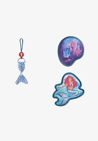 Unselected, mermaid lola