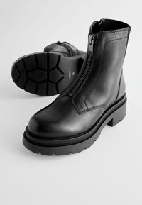 Next CHUNKY ZIP FRONT - Kotníkové boty - black