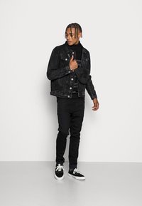 Jack & Jones JCOPOWER ROLL NECK - Camisola - asphalt