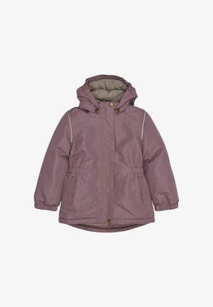 Lilla polstret jakke med hætte, der har elastiske manchetter, sidelommer og lyseblå kantsting. Forret med tekstureret stof.