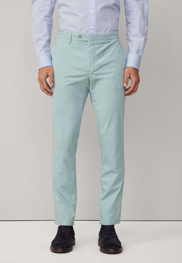 ULTRA - Chino