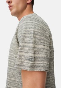 camel active MIT COOLING PERFORMANCE - T-shirts basic - oatmeal