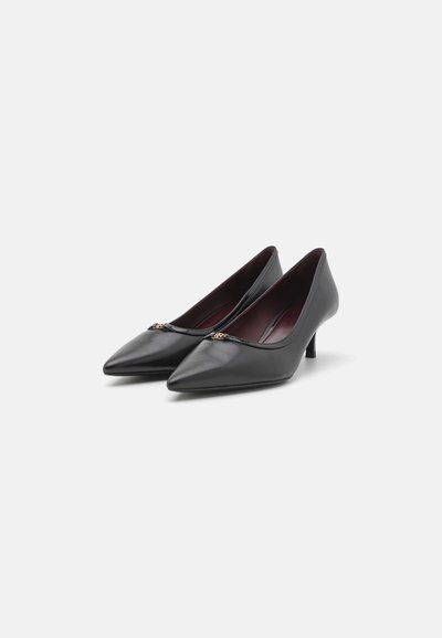 Tory Burch DOUBLE BUCKLE KITTEN HEEL - Klasiski papēži - perfect black