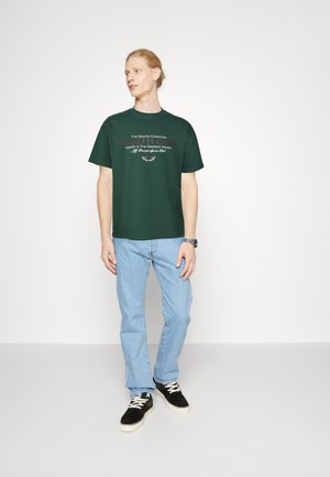 Jack & Jones JORBRINK CREST TEE CREW NECK UNISEX - T-shirt imprimé