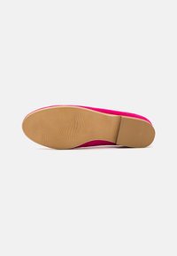 Gabor Comfort Mokasīni - pink