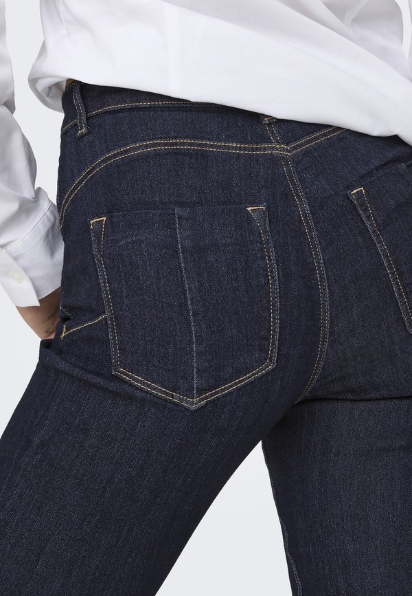 ONLRAIN BUTTON PUSH UP - Jeans Skinny Fit2