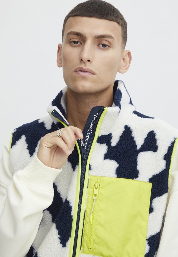 JCMBerra TEDDY - Waistcoat3