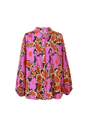 Blouse à manches longues avec boutons, à motif floral vif rose, orange et beige sur fond noir, avec un col pointu.