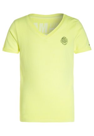 Gul V-hals kortærmet T-shirt med en lille cirkulær logo på venstre bryst og logotekst på venstre ærme.