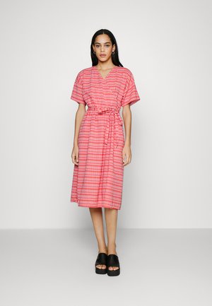 Vero Moda VMDIXIE WRAP CALF DRESS  - Sukienka letnia