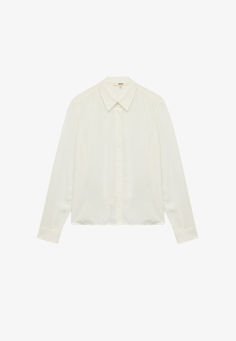 Witte blouse met lange mouwen in een gladde stof. Heeft een puntige kraag, knoopsluiting aan de voorkant en aangesloten manchetten. Klassiek ontwerp met een minimalistische uitstraling.