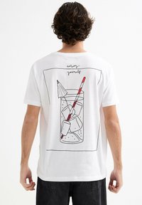 INSIDE MANGA CORTA REFRESCO - Camiseta estampada - blanco