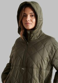 aim’n® OVERSIZED QUILTED ANORAK - Vinterkåpe / -frakk - khaki