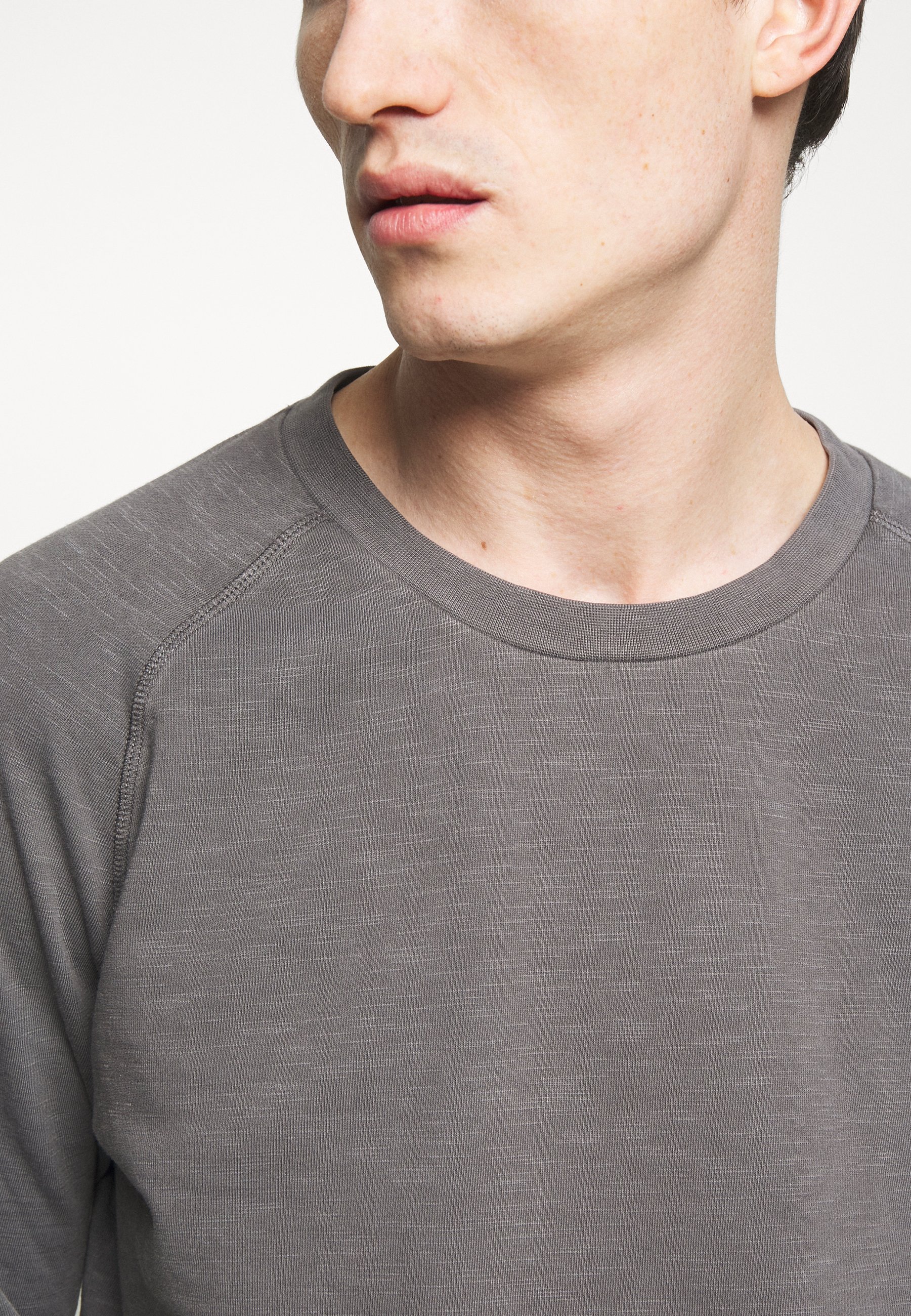 DRYKORN LEMAR Sweatshirt dark greybraun Zalando.at DRYKORN LEMAR Sweatshirt dark greybraun Zalando.at