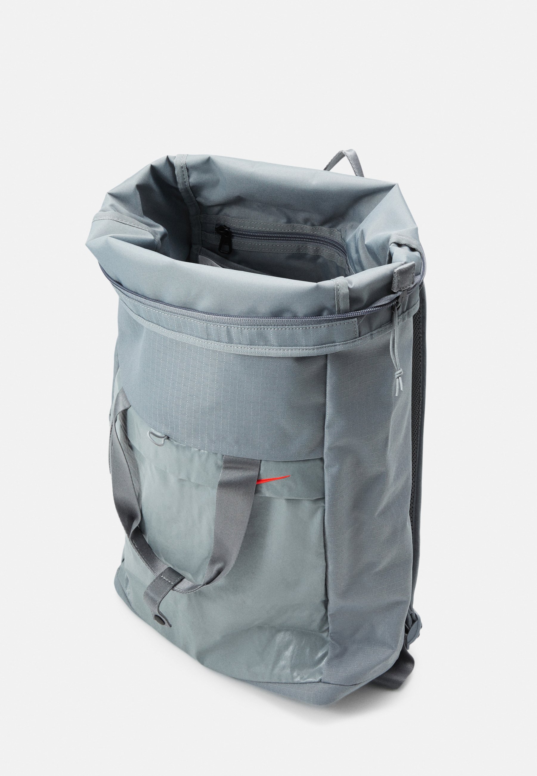 nike performance radiate