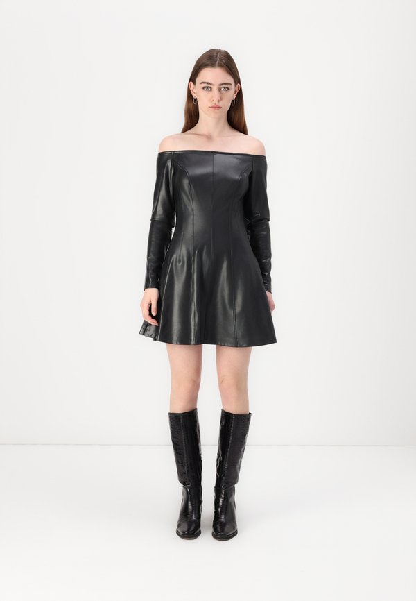 CHRISSY OFF SHOULDER - Cocktail dress / Party dress