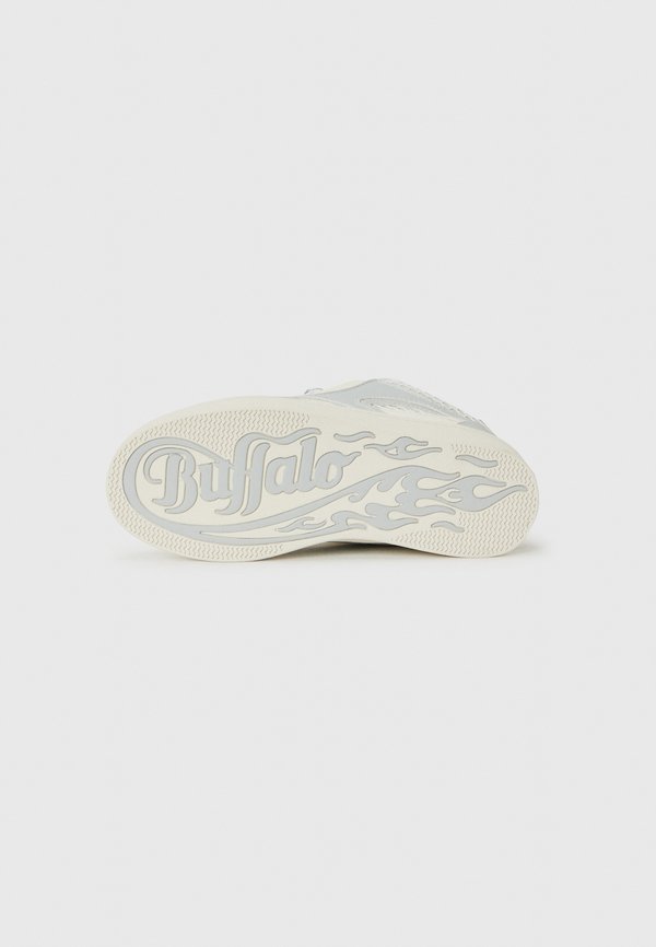 LIBERTY - Skate shoes2