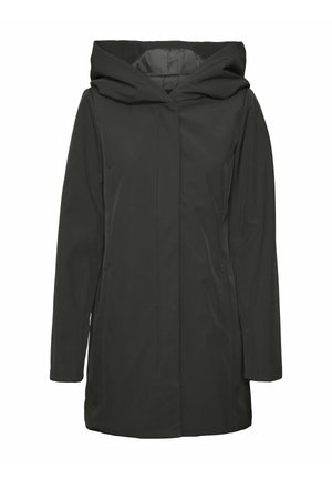 Musta hupparitakki, jossa on vetoketjukiinnitys, sivutaskut ja sileä, vettä hylkivä kangas. Yksinkertainen, suora leikkaus.