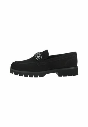 Sort ruskind loafer med chunky gummisål og dekorativ sort metal kædedetalje på toppen, set fra siden på hvid baggrund.