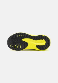 ASICS GEL NOOSA TRI 16 UNISEX - Silniční běžecké boty - safety yellow/black