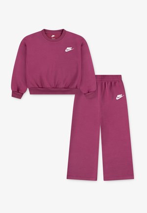 Nike Sportswear CREW WIDE LEG PANT SET - Trainingsanzug - sweet beet