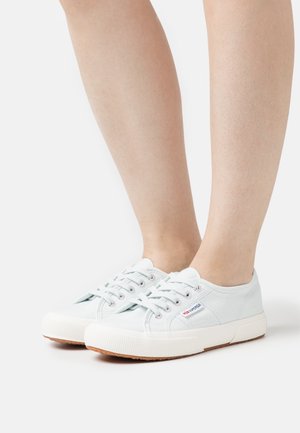 Superga, Sneakers laag - light blue