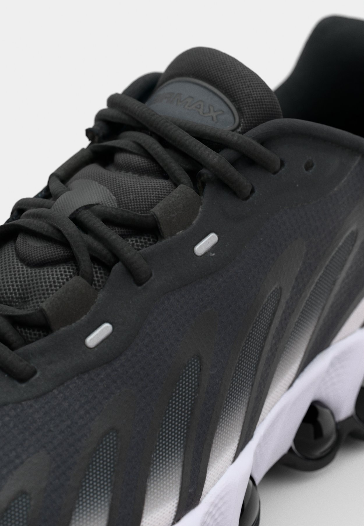 AIR MAX DN8