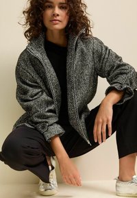 Next Könnyű dzseki - monochrome herringbone