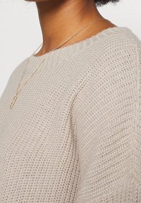 Hollister Co. Stickad tröja - brown