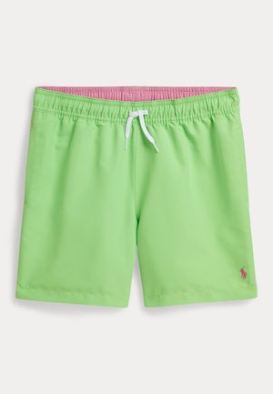 Jasnozielone szorty kąpielowe z elastycznym paskiem, białym sznurkiem, bocznymi kieszeniami, różową podszewką i małym różowym logo na lewej nogawce.