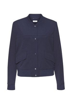 Marineblaue Bomberjacke mit einem gerippten Kragen, zwei Fronttaschen, Druckknöpfen und einer glatten Textur. Verfügt über ein verkürztes Design mit engangliegenden Bündchen.