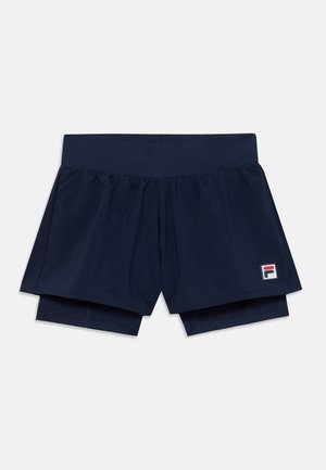 Granatowe szorty sportowe wykonane z gładkiego, lekkiego materiału, z szerokim pasem i małym haftowanym logo w lewym dolnym rogu.