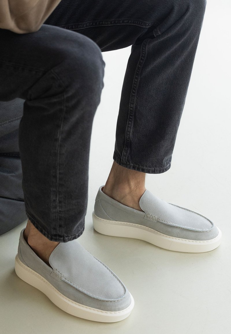 Manfield LOAFER - Slip-ons - grau