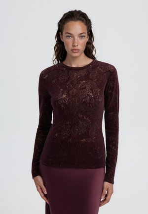 Terranova, T-SHIRT ANIMALIER - Maglietta a manica lunga - var bordeaux scuro