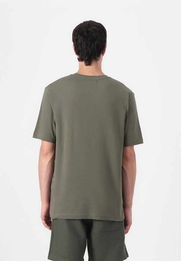 Basic T-shirt - dusty olive3