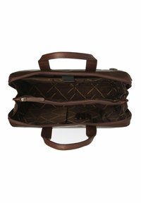 Sac en cuir brun avec double anses, intérieur beige avec un motif en losange, plusieurs compartiments et une poche zippée.