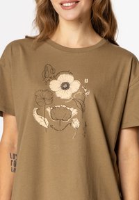 Lee Cooper - T-shirt z nadrukiem