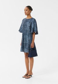 Gestuz Dnevna obleka - dark denim structure