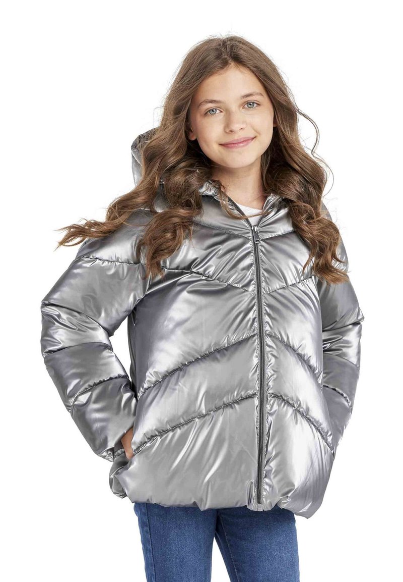 Silver puffer jacket with a quilted design, hood, and front zipper. Features a glossy finish and a slightly oversized silhouette.