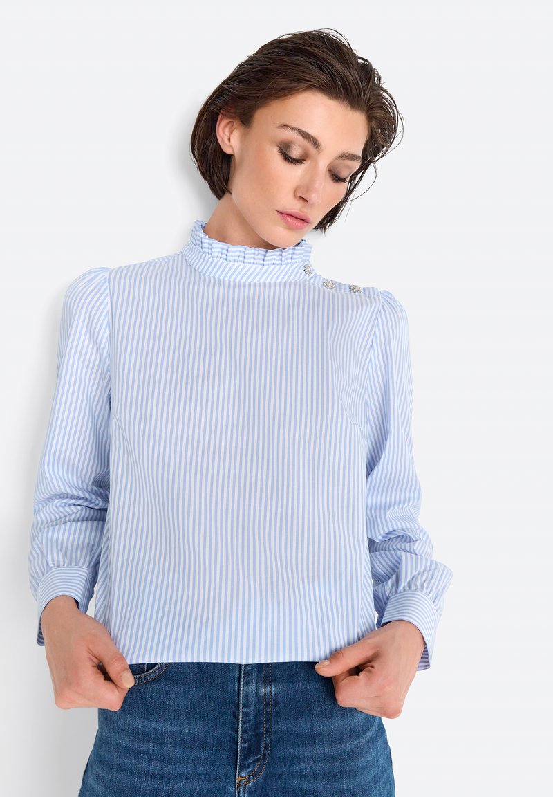 Rich & Royal MIT RÜSCHENKRAGEN - Bluse - skyway blue