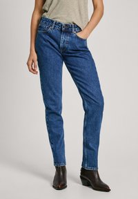 Prigludę džinsai - denim