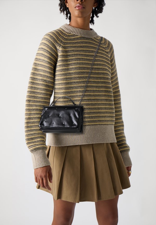 SHOULDER BAG COMMON DAISY - Cross body bag