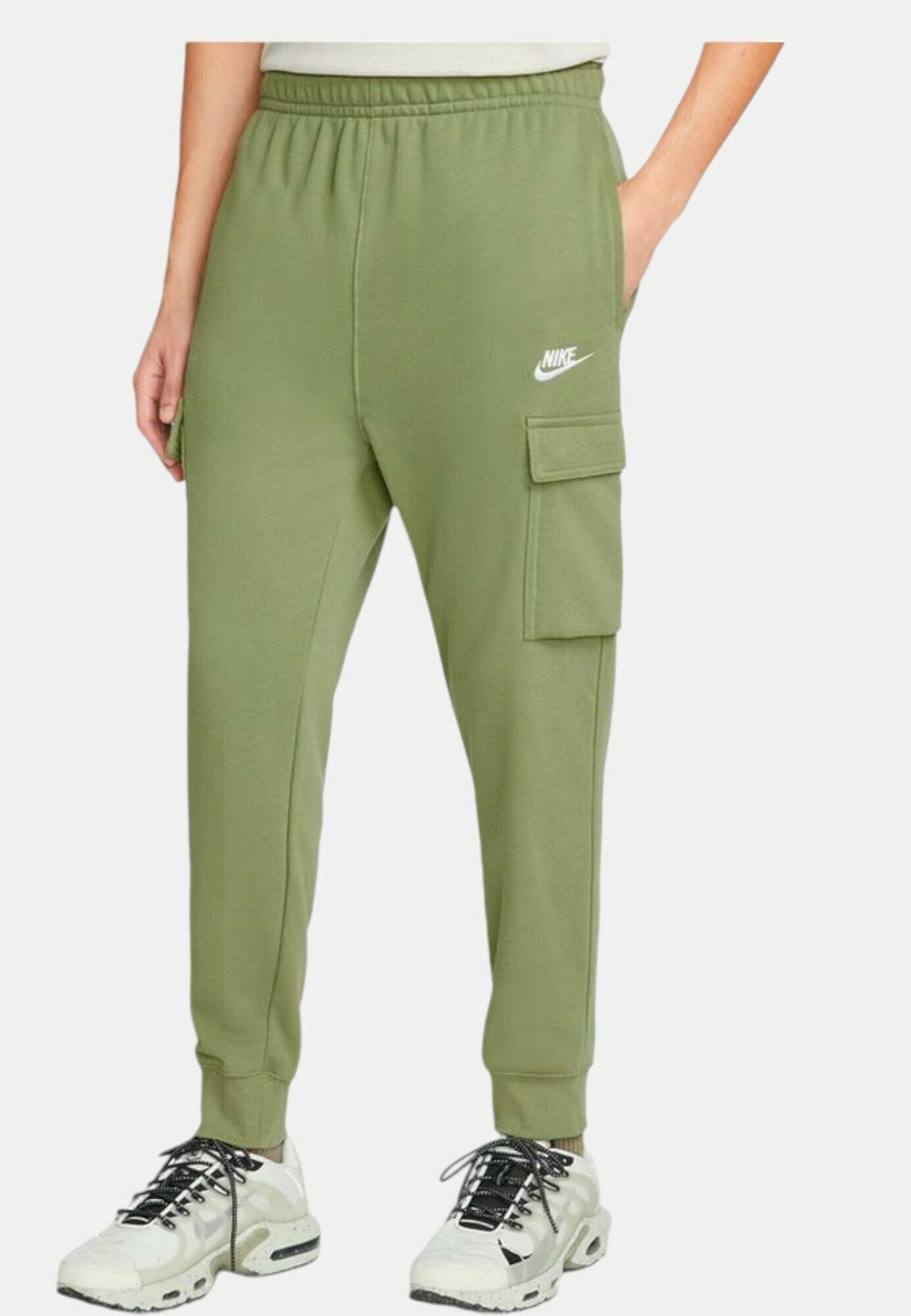Nike Sportswear Pantaloni sportivi green/oliva screziato Zalando